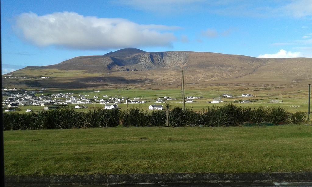 Dooagh Achill West Coast House Bed & Breakfast エクステリア 写真