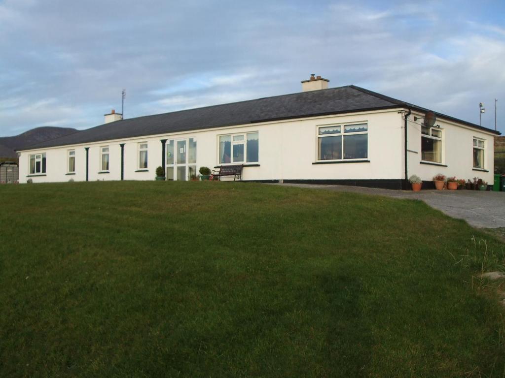 Dooagh Achill West Coast House Bed & Breakfast エクステリア 写真