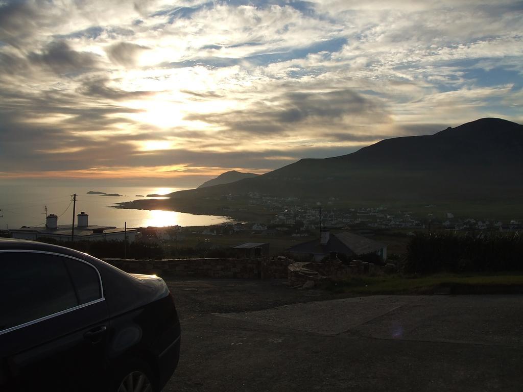 Dooagh Achill West Coast House Bed & Breakfast エクステリア 写真